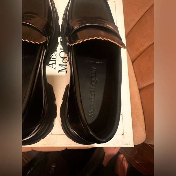 Alexander McQueen black loafers Size 8.5 - Picture 11 of 13